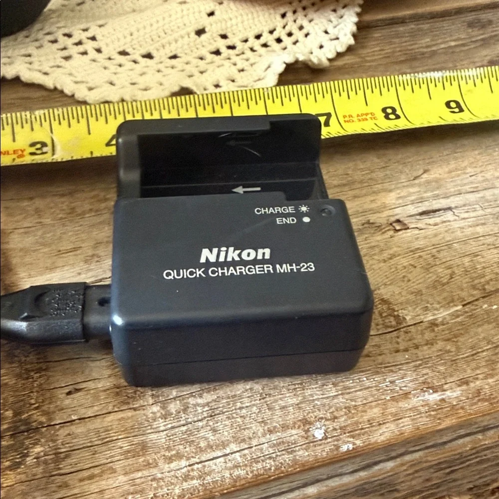 Nikon Black DSLR Camera with Lens and Carrying Case